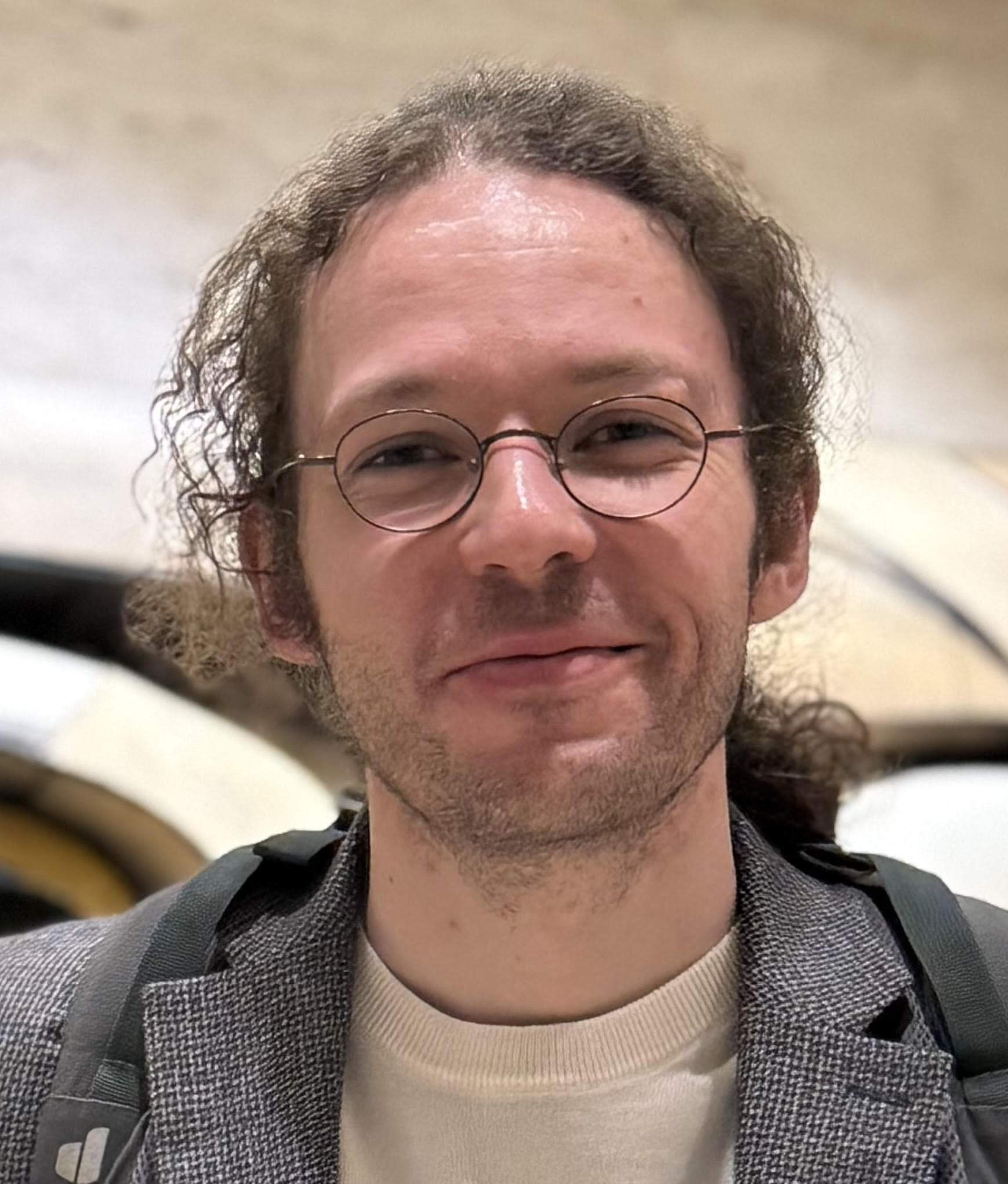 Bogdanova yalangoch fotosurat